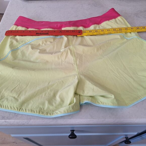 Lands' End Quick Dry Swim 5" Built in Panty Elastic Waist Swim Shorts Women's - Picture 9 of 10